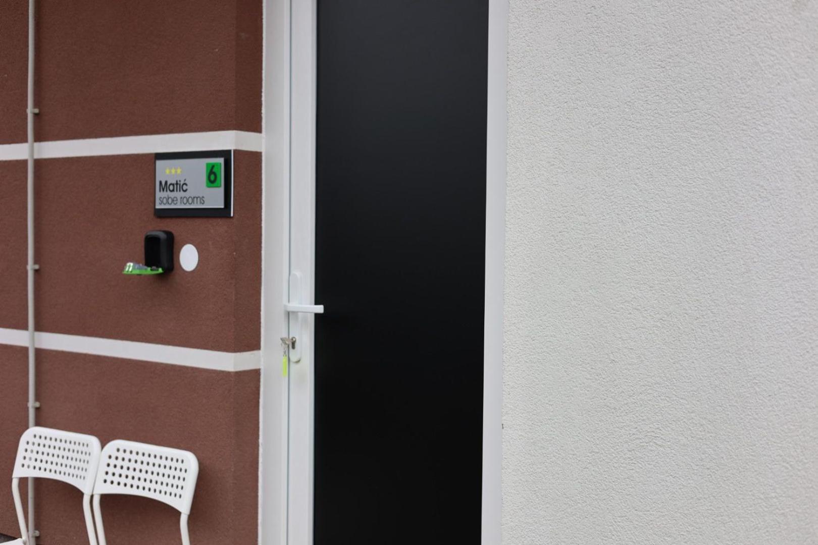 Rooms Matic 2 Velika Mlaka Εξωτερικό φωτογραφία
